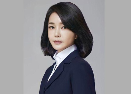 eks-ibu-negara-korsel-sudah-disidang-usai-korupsi