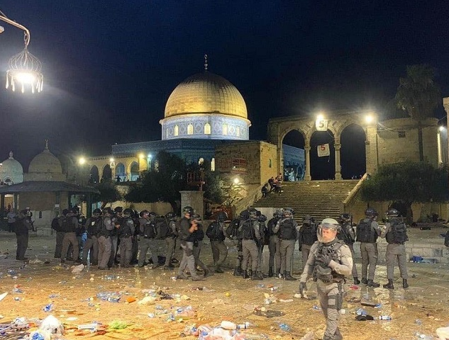 Dunia Mengutuk Pembakaran Masjid Palestina Oleh Israel