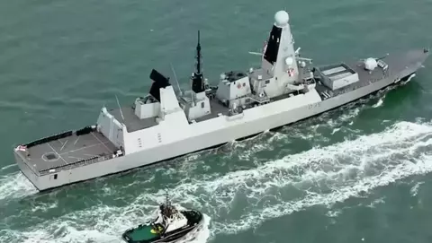 Angkatan Laut Inggris HMS Dragon Menuju Misi di Siprus