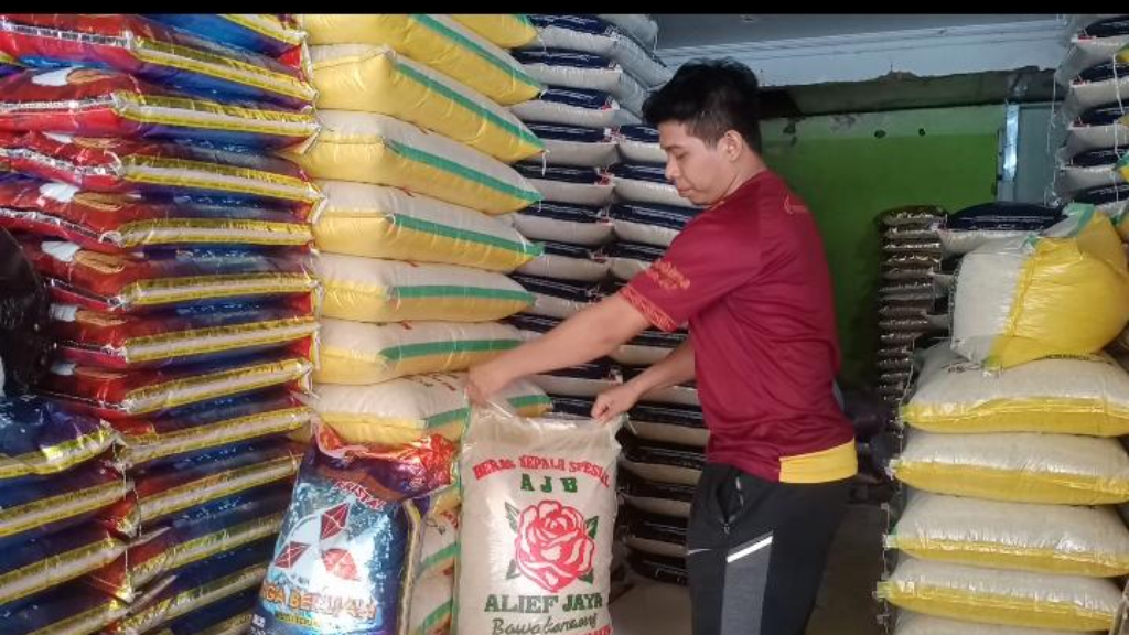 Harga Beras Hari Ini Mulai Turun di Pasar Tradisional